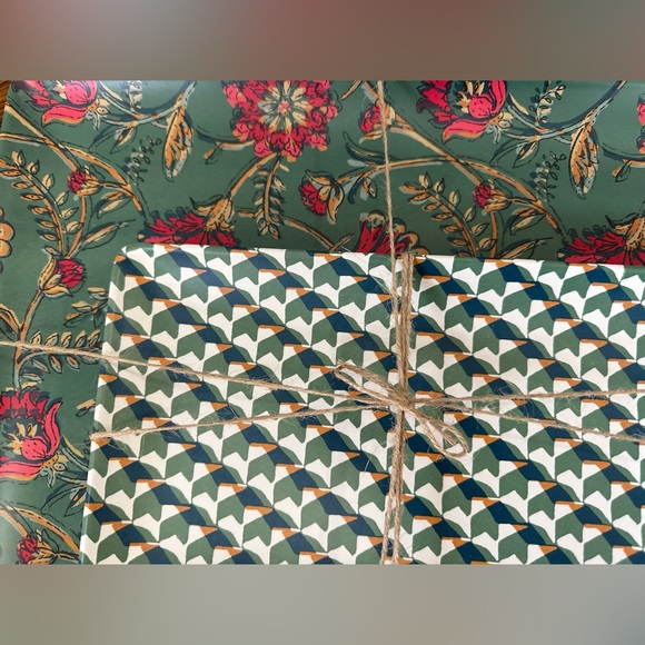 New!! Threshold Decorative Platter Set, 2 Pack! - Picture 2 of 3